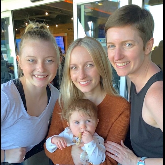 Meet your Posher, Crystal ☺️ - Picture 4 of 4